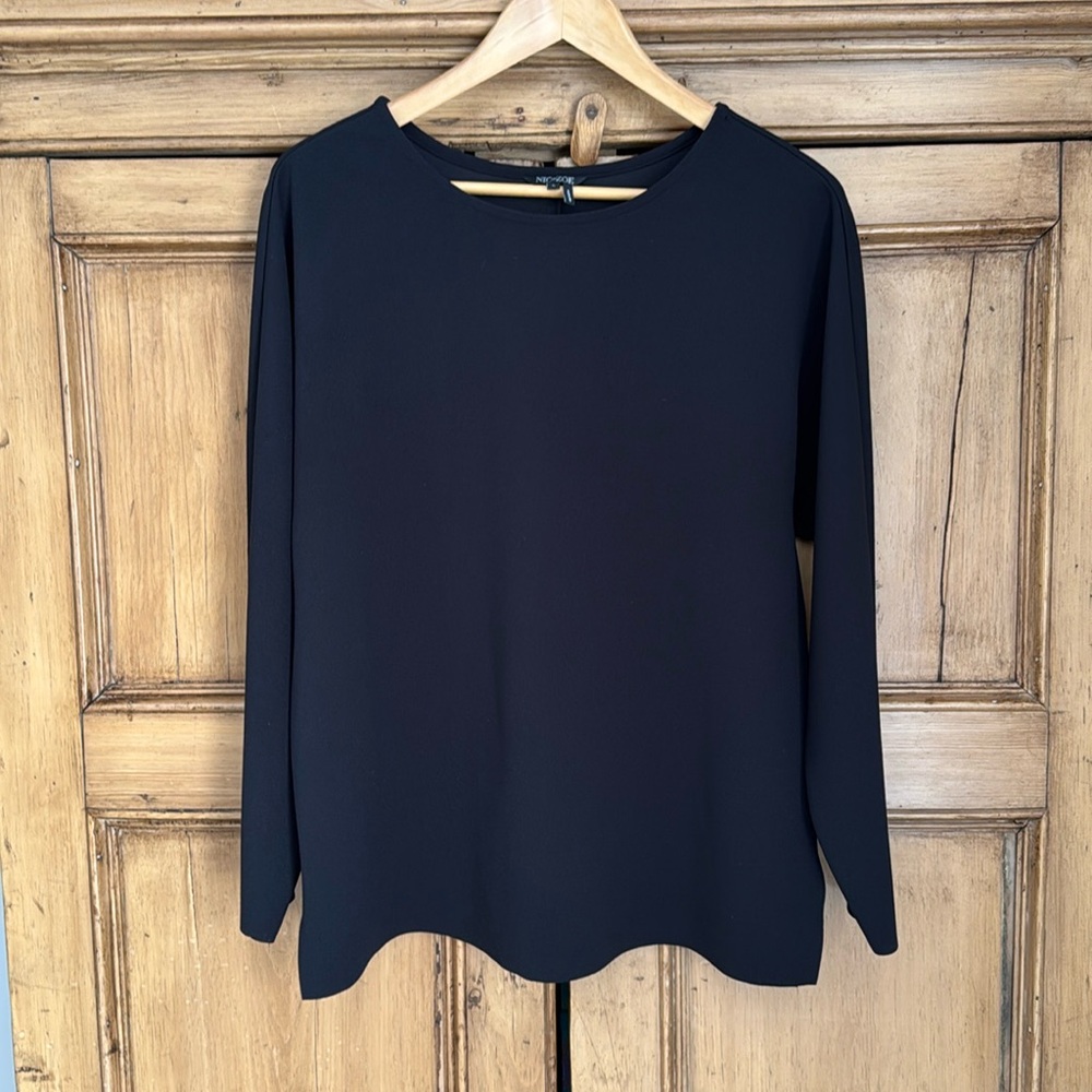 Nic & Zoe black tunic top